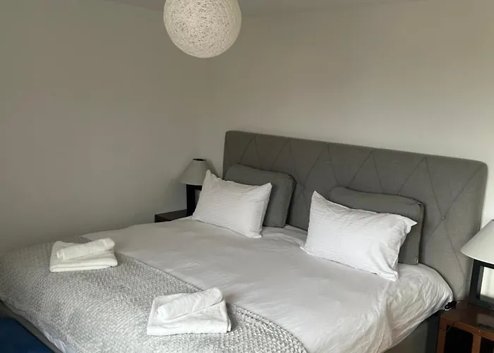 Stunning With View Apartment