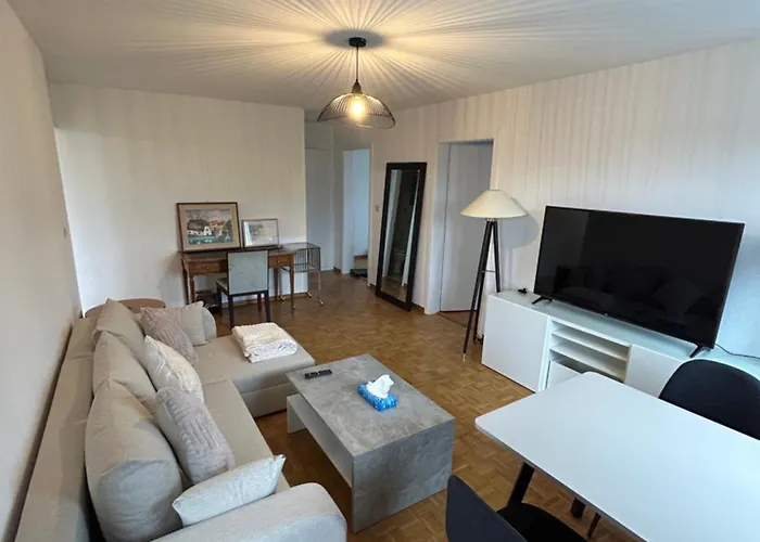 Apartment Stunning With View