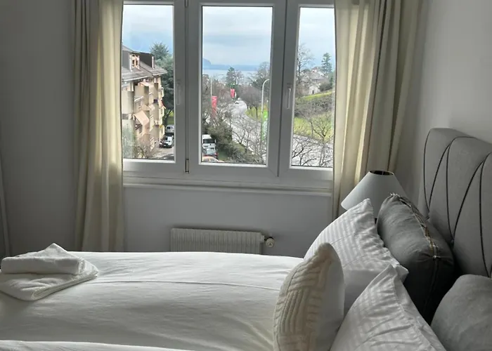 Stunning With View Apartment